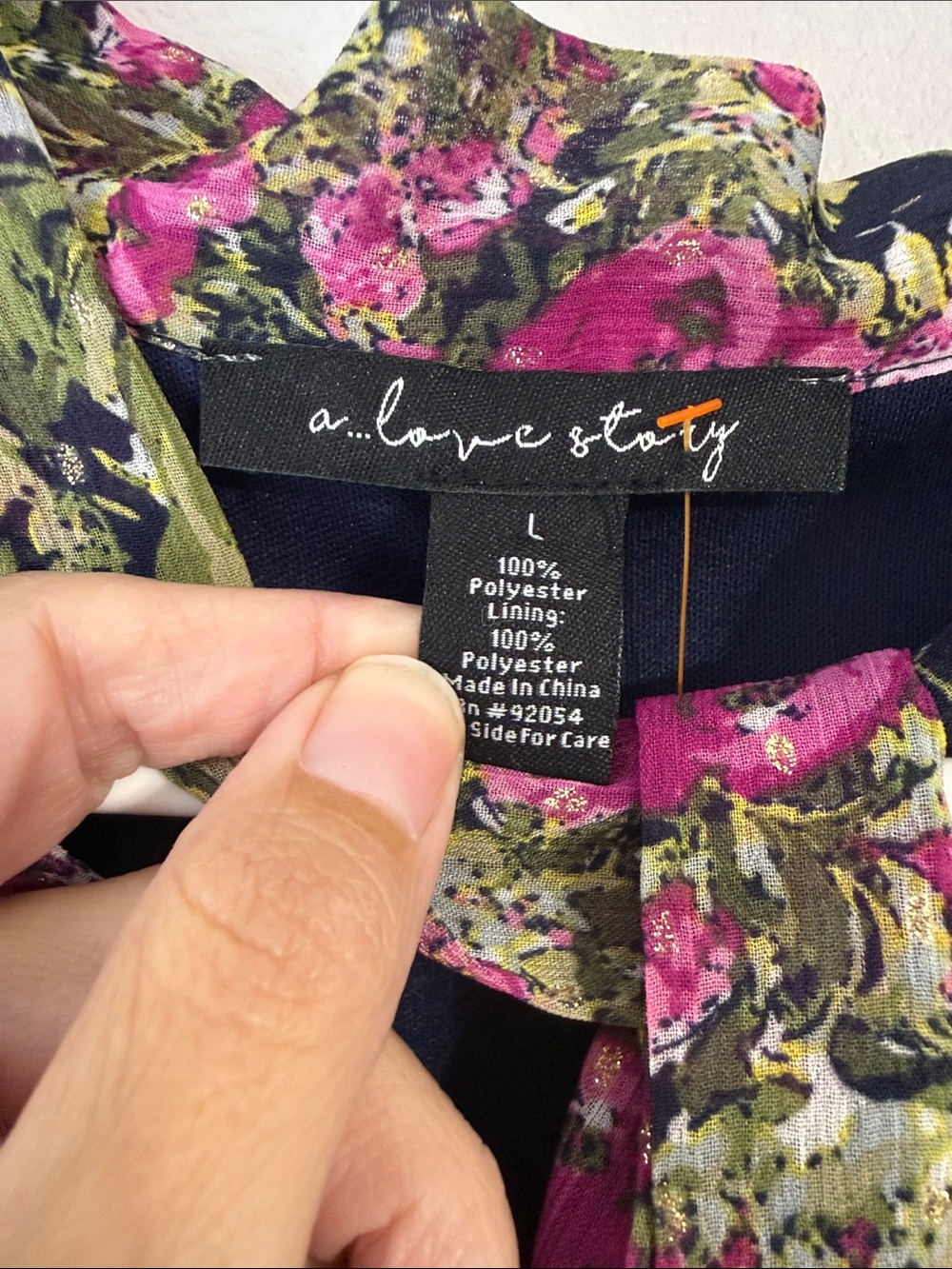 A Love Story Floral Blouse Large - Picture 3 of 9